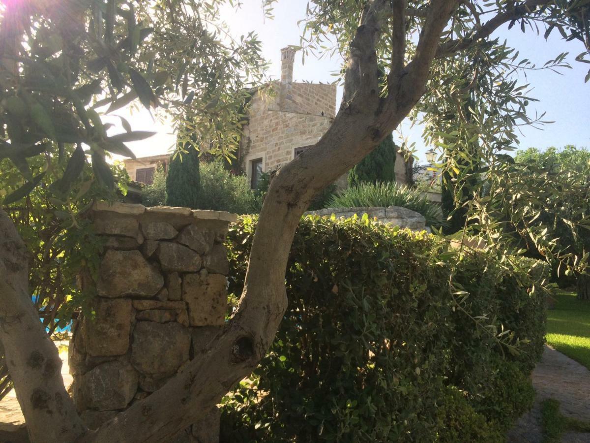 مبيت وإفطار كاريني Casolare Giummari المظهر الخارجي الصورة