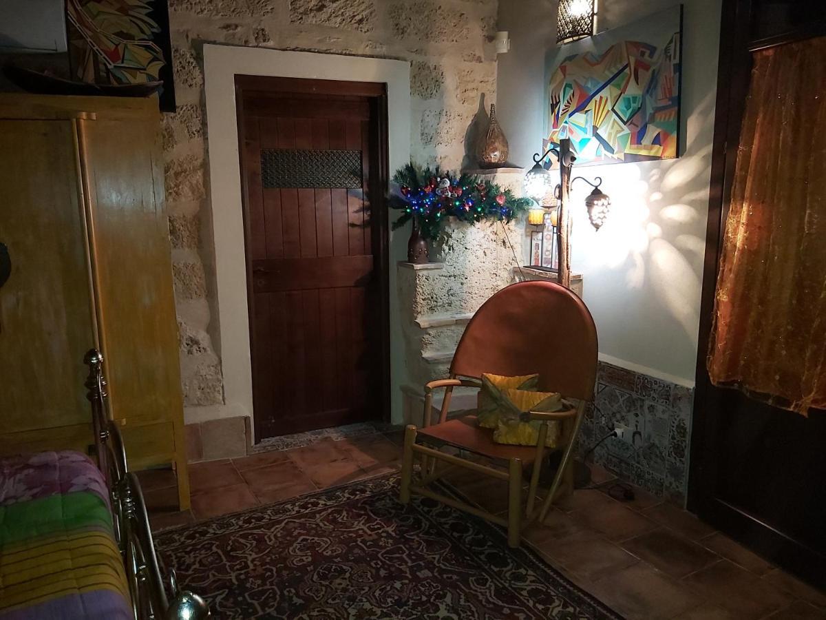 مبيت وإفطار كاريني Casolare Giummari المظهر الخارجي الصورة